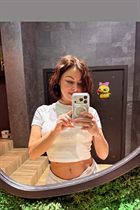 Dating a german girl anna from kiev with Black hair 35 years old photo-33