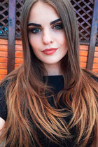 Novia de Ucrania valentina de vinnitsa con pelo Marrón claro y edad 24 photo-6