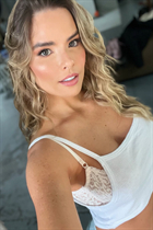 Dating a colombian girl johana-alejandra from medellin with Blonde hair 37 years old photo-12