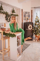 Gorgeous Ukrainian woman marina from chernigov with Light Brown hair age 24 photo-7