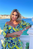 Ukrainian lady iryna from kiev with Blonde hair age 39 photo-3