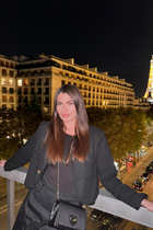 Beautiful ukrainian woman oleksandra from uzhhorod with Dark Brown hair age 26 photo-18