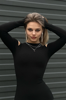 Gorgeous Ukrainian woman irina from vinnitsa with Blonde hair age 24
