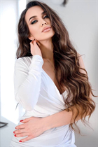 Perfect woman christina from bangkok with Light Brown hair age 36 photo-3