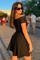 Fille de valencia elizaveta aux cheveux Chatain clairs, age 21 photo-48