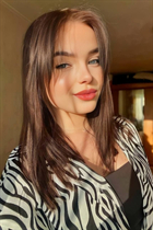Saliendo con una mujer ucraniana sofiia de zlatopol con pelo Negro y edad 18 photo-8