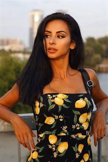 Ukrainian lady evgeniya from kiev with Black hair age 32
