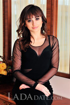 Moldovan woman diana from ribnitsa with Dark Brown hair age 33 photo-5
