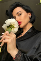 Ukrainian single woman valeria from mariupol with Black hair age 31 photo-33