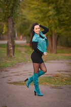 Wife from Ukraine marta from krivoy rog with Black hair age 41 photo-19