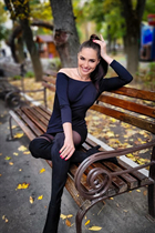 Beautiful woman of Ukraine victoria from poltava with Light Brown hair age 31 photo-5