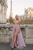 Femme parfaite iryna de paris avec Blond cheveux, âge 38 photo-7