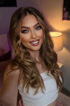 Mariée ukrainienne maria de kiev avec Chatain clairs cheveux, âge 25 photo-2