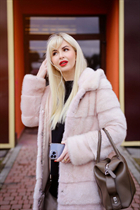 Single Ukrainian lady nataliia from rovno with Blonde hair age 43 photo-2