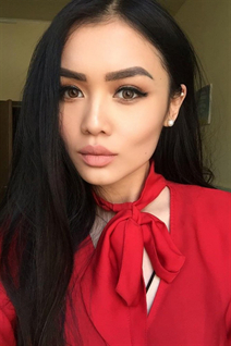 Stunning Ukrainian girl anna from kharkov with Black hair age 27