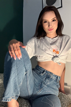 Beautiful woman of Ukraine christina from kharkiv with Dark Brown hair age 21 photo-3