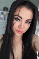 Ukrainian wife yuliia from kyiv with Black hair age 31 photo-29