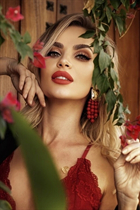 Girl from barcelona vladislava with Blonde hair age 39 photo-8