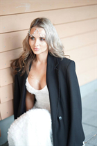 Dating ukrainian woman anastasia from munich with Light Brown hair age 37 photo-15