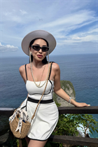 Girl from astana kamila with Black hair age 31 photo-2