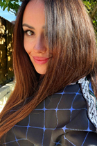 Girl from portsmouth olena with Light Brown hair age 44 photo-7