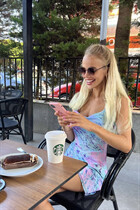 Ukrainian pretty girl daria from kiev with Blonde hair age 26 photo-4
