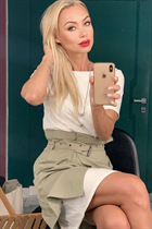 Perfect woman svetlana from amsterdam with Blonde hair age 47 photo-6