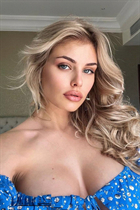 Jolie femme allemande tatyana de koblenz avec Chatain clairs cheveux 23 ans photo-5