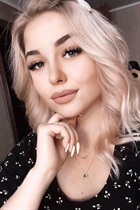 Ukrainian woman for marriage anastasiia from kiev with Blonde hair age 25 photo-4