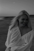 Novia de odessa yana con pelo Rubio y edad 31 photo-20