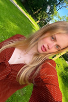 Mariée allemande yelizaveta de munich avec Blond cheveux 25 ans photo-8