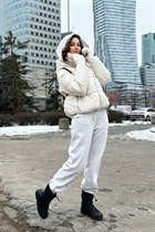 Chica de wroclaw liia con pelo Negro y edad 31 photo-6