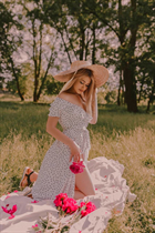 Superbe femme ukrainienne marina de chernigov aux cheveux Chatain clairs, age 24 photo-5