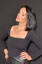 Mariée d'Ukraine elena de montreal avec Brunette cheveux, âge 41 photo-6