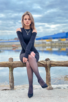 Gorgeous Ukrainian woman irina from vinnitsa with Blonde hair age 24 photo-11