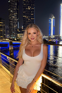 Femme célibataire ukrainienne diana de kiev avec Blond cheveux, âge 26