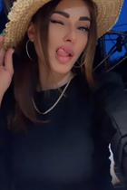 Ukrainian woman online vikky from kiev with Blonde hair age 36 photo-31