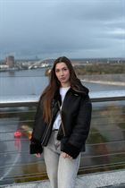 Dating a ukrainian woman valeriia from zaporozhye with Light Brown hair age 21 photo-5