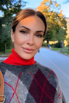 Bride from bolzano natalia with Dark Brown hair age 49 photo-3