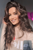 Pretty girl valeria from madrid with Dark Brown hair age 19 photo-7