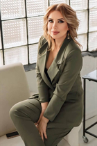 Date ukrainian anna from kharkov with Blonde hair age 41 photo-5