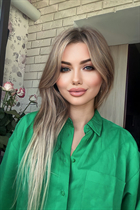 Rencontre une fille ukrainienne yana de kiev avec Blond cheveux, âge 42 photo-1