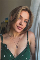 Pretty girl anna from vienna with Light Brown hair age 25 photo-1
