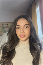 Gorgeous Ukrainian woman sofia from kiev with Dark Brown hair age 22 photo-5