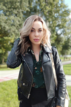 Single Ukrainian lady karina from kiev with Blonde hair age 33 photo-9