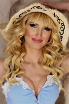 Sortir avec une femme allemande alisa de bavaria avec Blond cheveux 38 ans photo-14