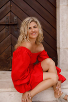 nice mariée nina avec Blond cheveux, âge 46 photo-17