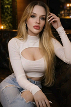Rencontre fille ukrainienne sofiia de kharkiv avec Blond cheveux, age 37 photo-23