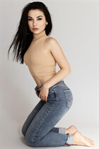 Ukrainian lady julia from kiev with Black hair age 30 photo-9