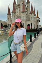 bali bride iryna with Light Brown hair age 28 photo-19